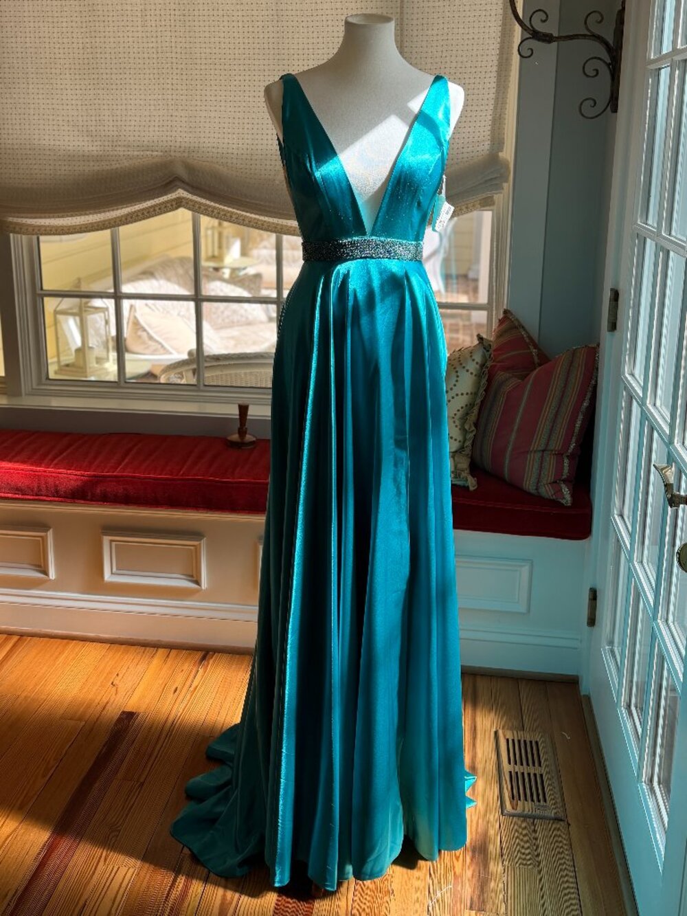 NWT Sherri Hill 52564 Turquoise Silk Gown with Beaded Belt - Size 0